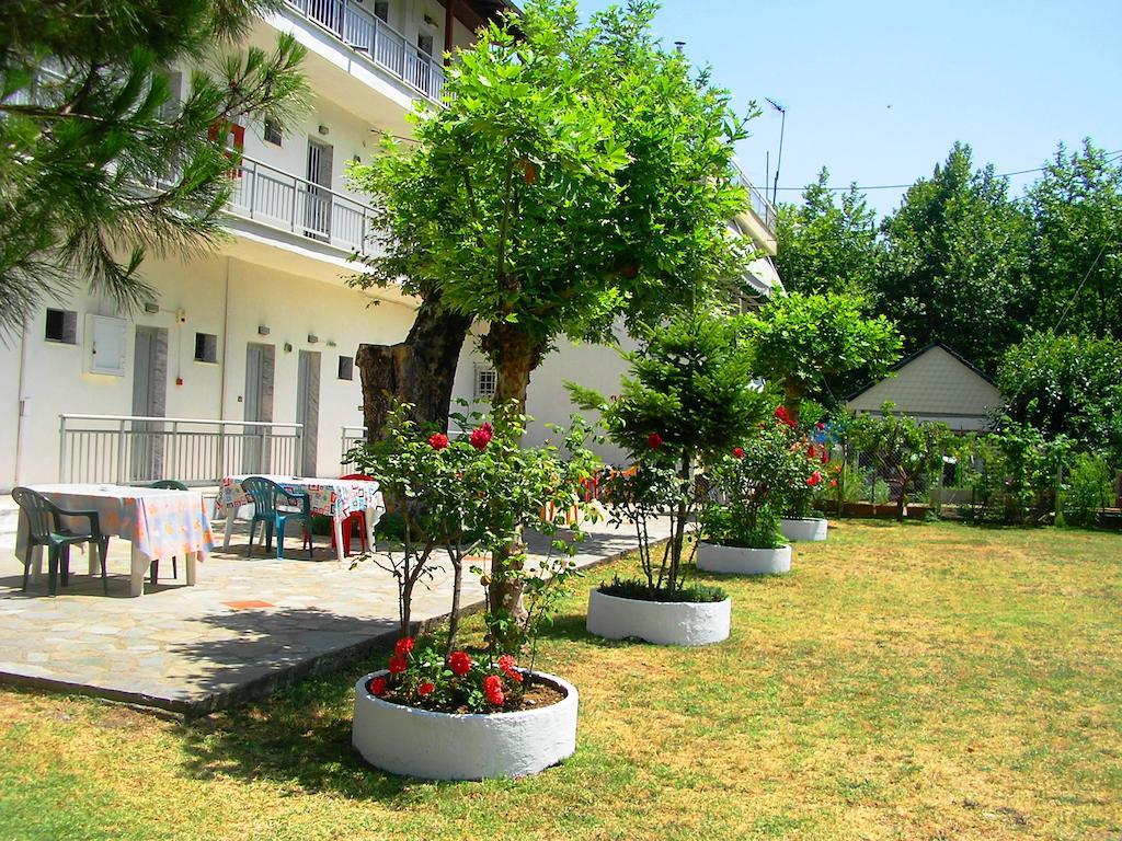 Apartments Ziogas Paralía Skotínis 외부 사진