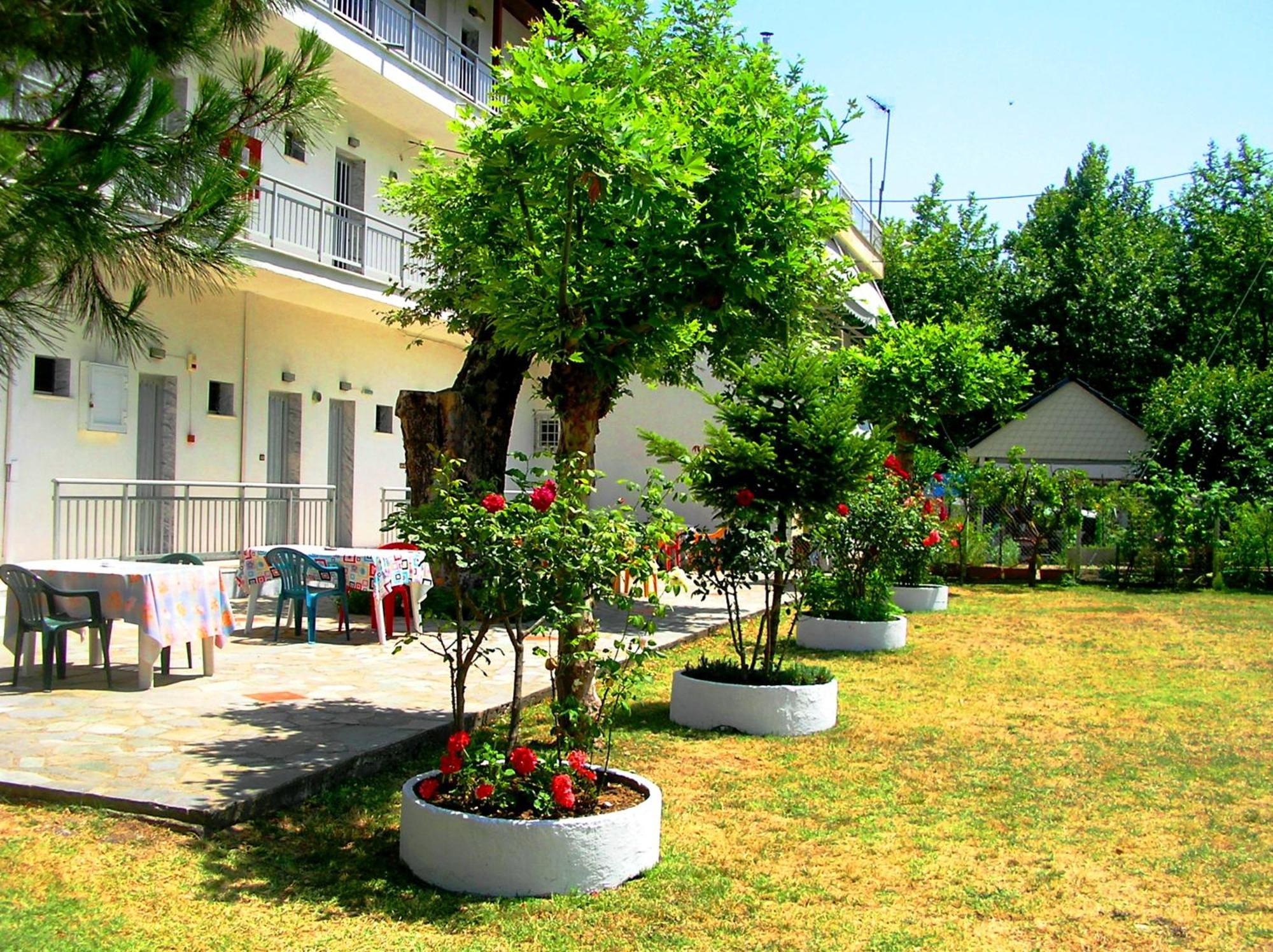 Apartments Ziogas Paralía Skotínis 외부 사진